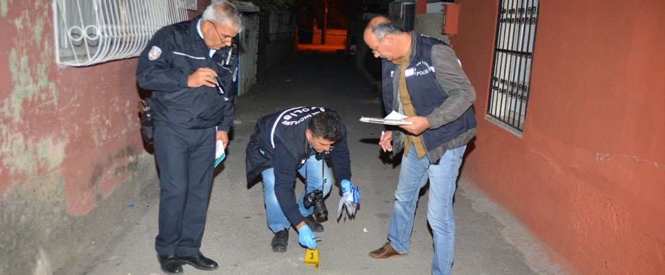 Adana'da sokak ortasında infaz