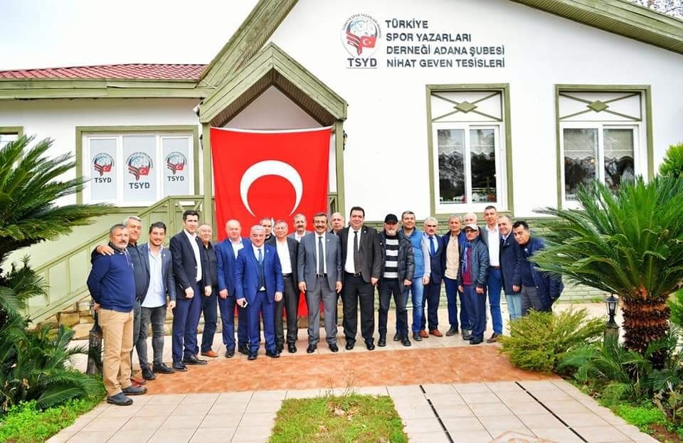 Adana’da spor sorunları masaya yatırıldı 