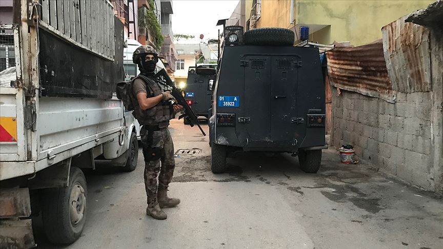 Adana'da terör soruşturması: 23 kişi gözaltına alındı