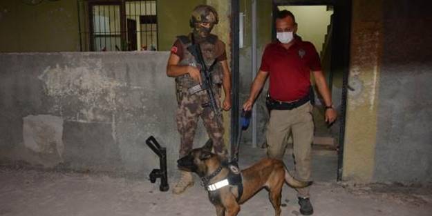 Adana'da torbacı operasyonu! Gözaltına alındılar