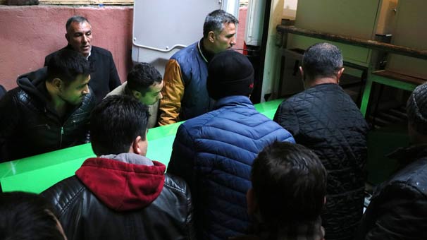 Adana’da vahşice öldürülen taksici konvoyla uğurlandı