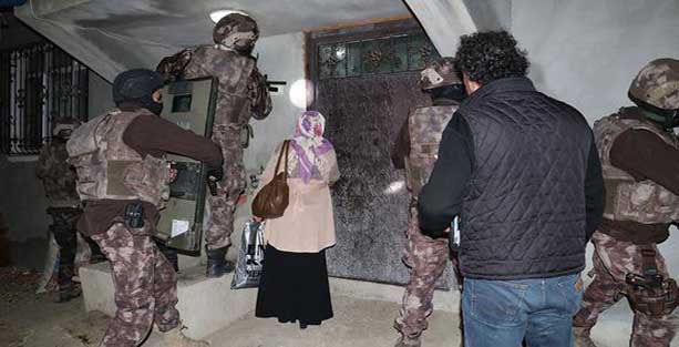 Adana'da 'Yalnız Kurt' yakalandı