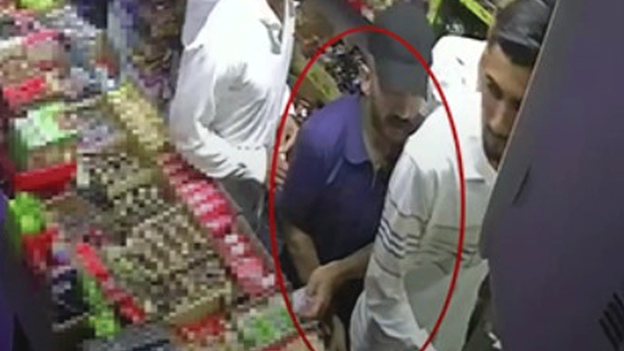 Adana'da yankesicilik anı kameraya yansıdı!