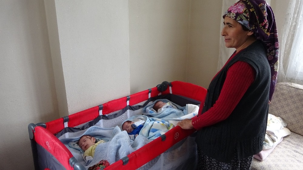 Adanalı anne üçüzleri için yardım bekliyor 