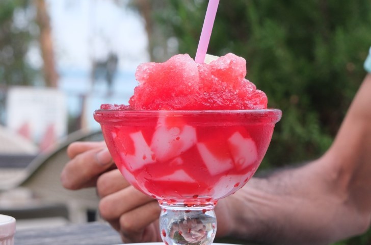 Adanalıların sıcaklar için tek silahı: Bici bici