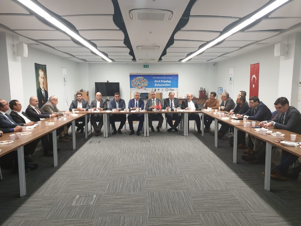 Adana’nın tarımı Sivil Diyalog Buluşması’nda masaya yatırıldı 