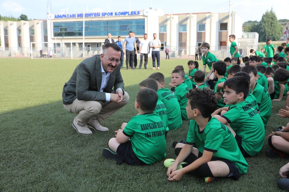 Adapazarı futbol okulu açıldı 