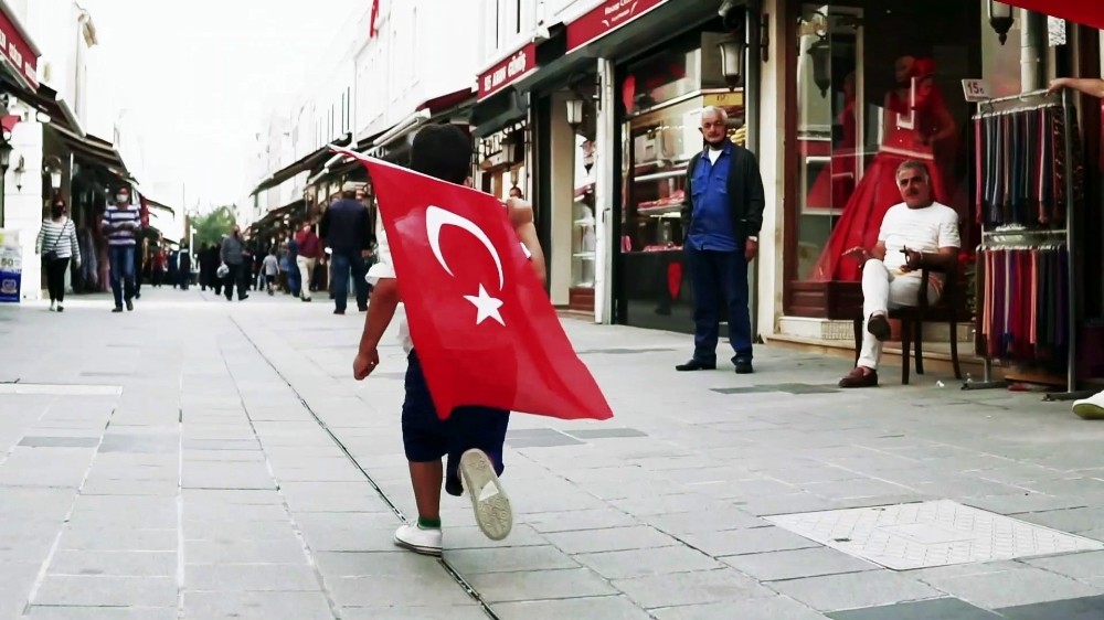 Adapazarı’nın Kurtuluşu’nun 99’uncu yılına özel hazırlanan video beğeni kazandı 