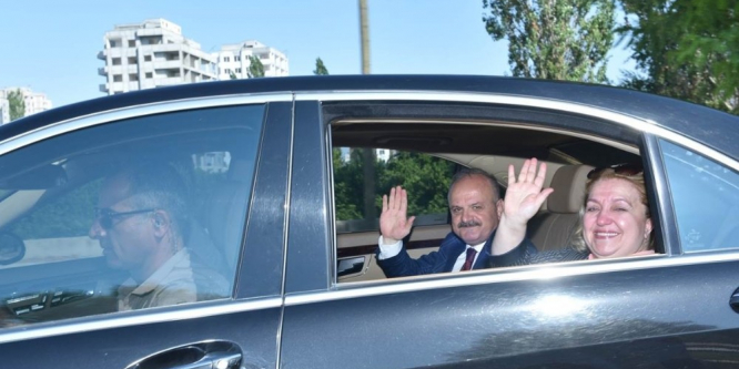 Vali Çakacak Mersin’e veda etti
