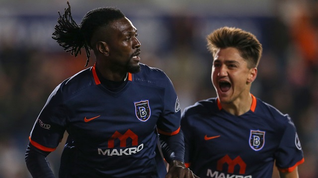 Adebayor 6 yıl sonra hat-trick yaptı