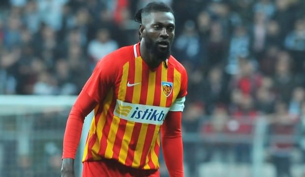 Adebayor Süper Lig'e geri dönebilir!
