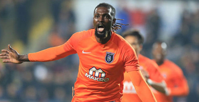 Adebayor'dan TFF'ye destek mesajı