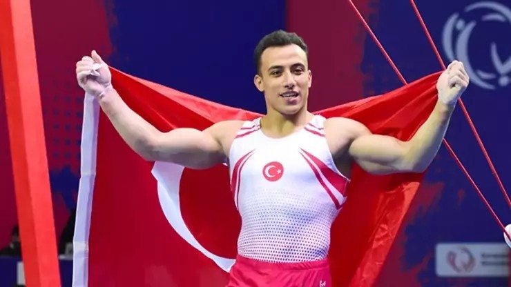 Adem Asil’den Avrupa’da gururlandıran zafer! Altın madalyayı Türkiye’ye getirdi