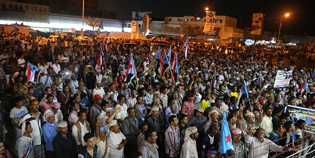 Aden’de ayrılıkçı gösteriler sürüyor