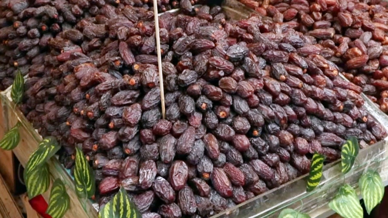 Adeta hastalık yayıyor! Siz siz olun hurmayı böyle saklamayın