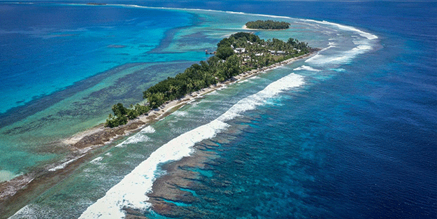 Adeta ip gibi uzuyor İşte dünyanın en dar ülkesi…