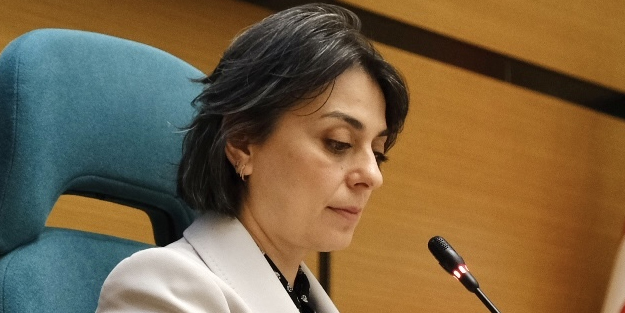 Adı halkçı, kendisi patroncu! CHP’li başkanı Koç’lardan aşağısı kurtarmıyor