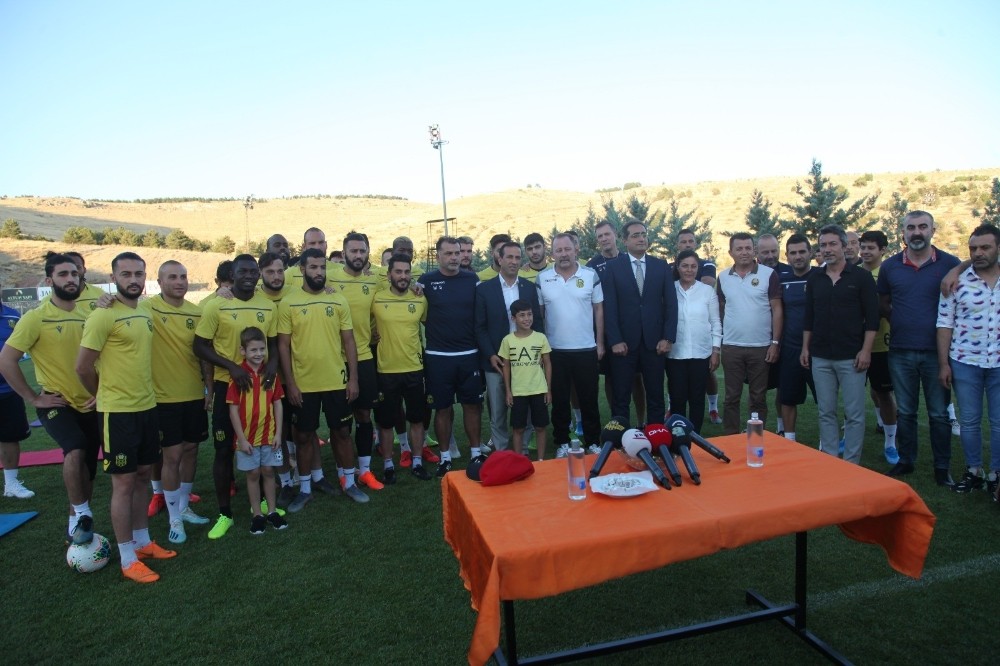 Adil Gevrek: 