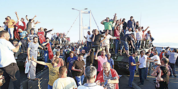 Adım adım darbe girişimi
