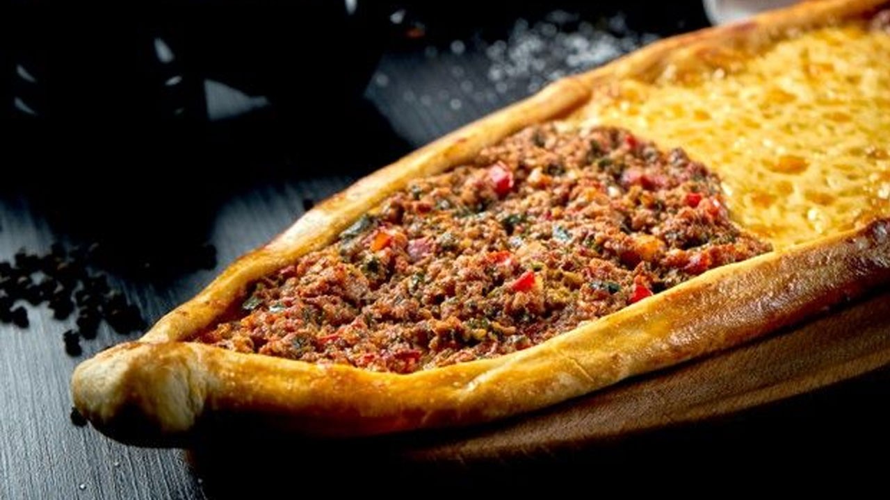 Adını dünyaya duyurmuş lezzet! “Çarşamba pidesi