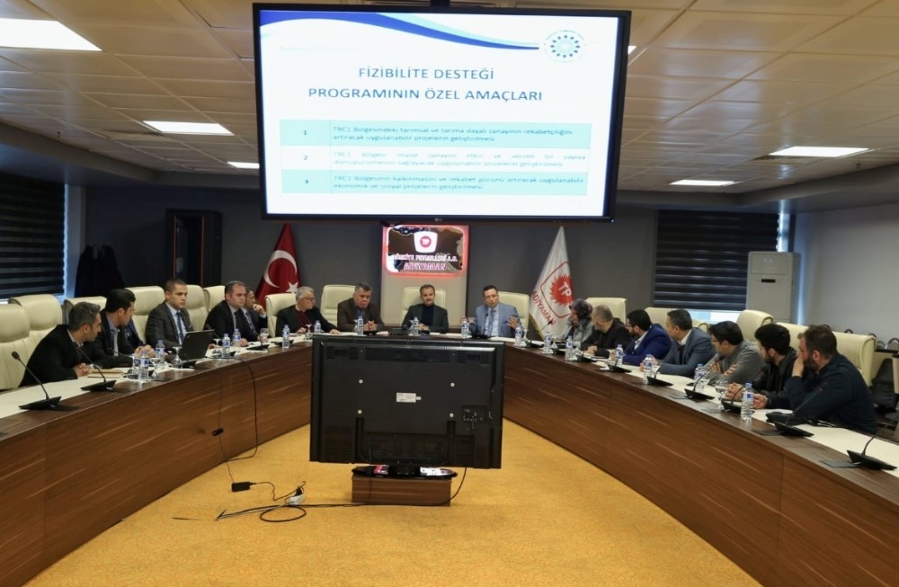 Adıyaman Belediyesi ile İKA 2020 yatırımlarını görüştü 