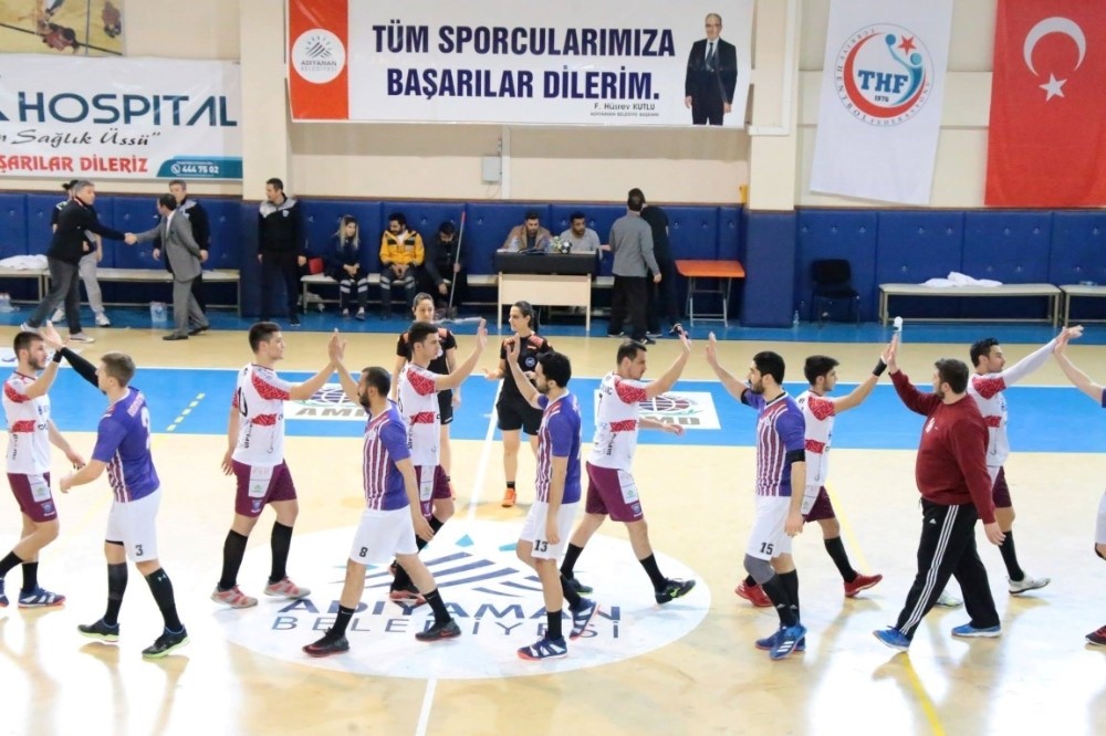 Adıyaman Belediyespor: 27- Selka Eskişehir: 20 