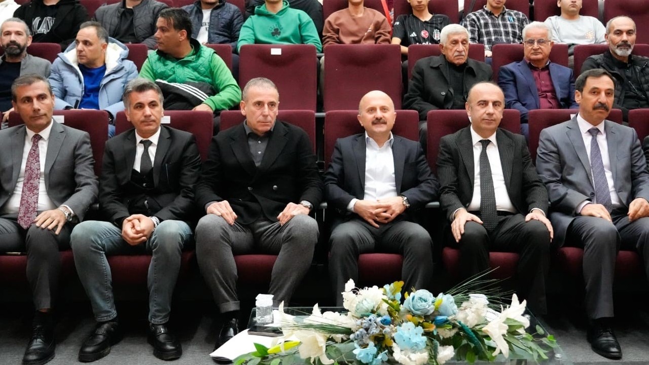 Adıyaman Üniversitesi’nde futbolda trendler ve liderlik konuşuldu