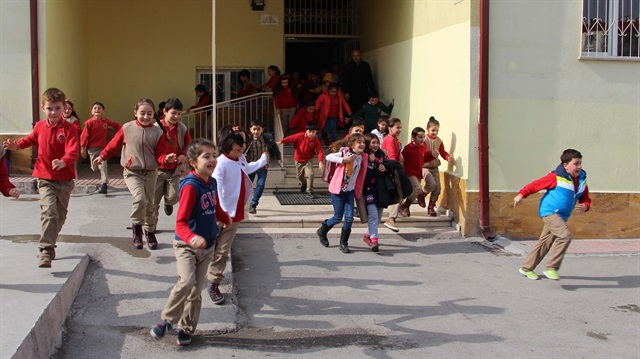 Adıyaman yarın okullar tatil mi?