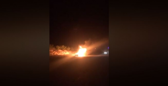 Adıyaman'da alev alev yanan otomobilin LPG tankı bomba gibi patladı