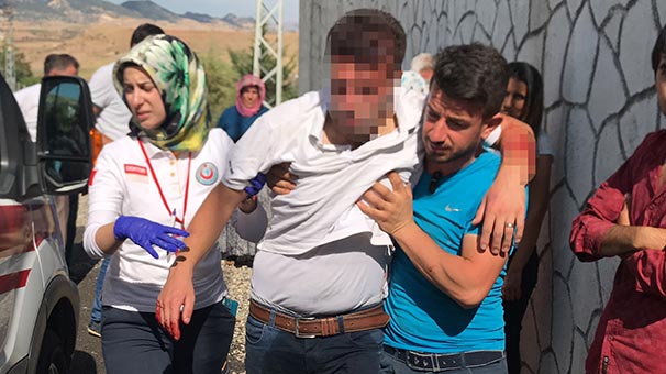 Adıyaman'da kaçırmak istediği genç kızın ağabeyleri tarafından dövüldü