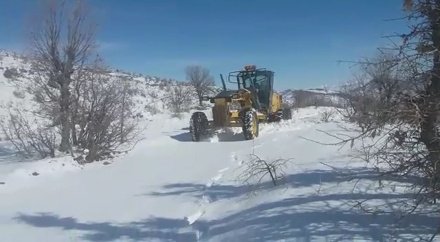Adıyaman’da kapalı köy yolları açılıyor 