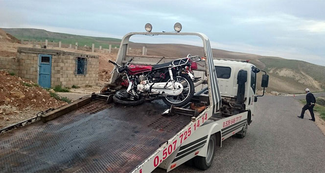 Adıyaman'da motosiklet ile otomobil çarpıştı: 1 ölü