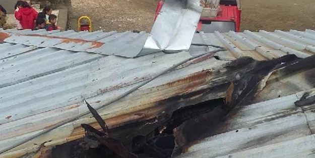 Adıyaman'da okulun çatısında yangın çıktı