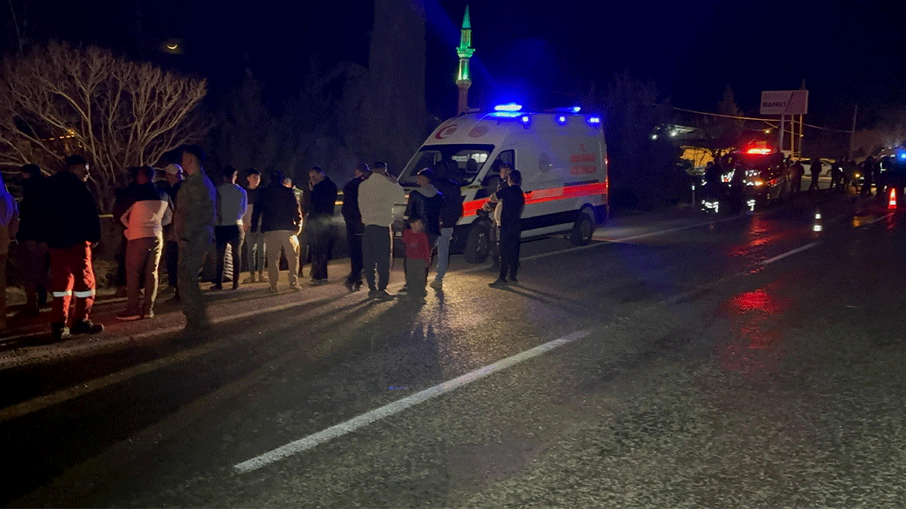 Adıyaman'da otomobil yayaya çarptı: 1 ölü 2 yaralı!