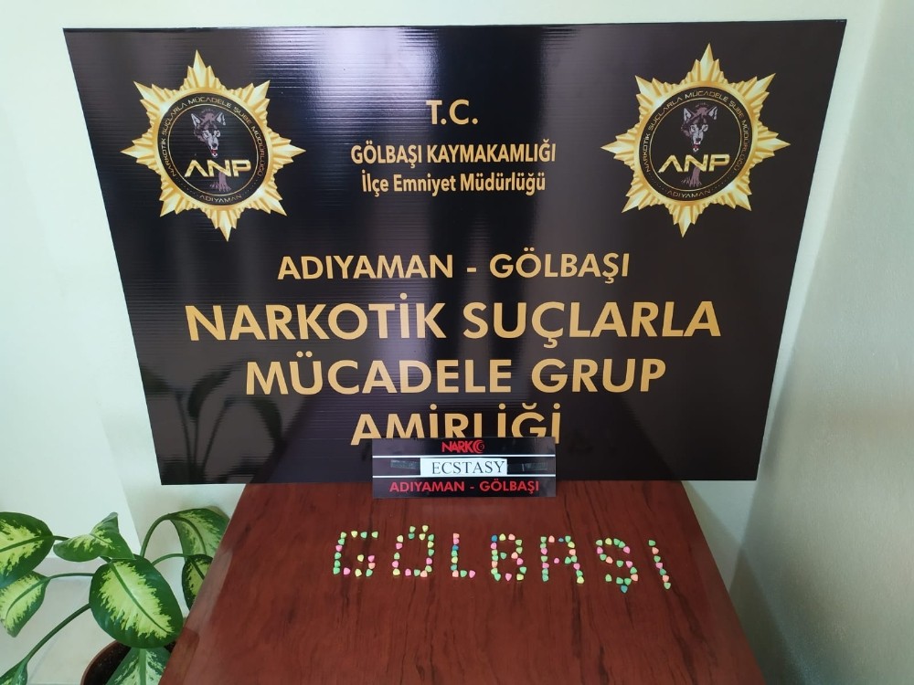 Adıyaman’da uyuşturucu hap ele geçirildi 