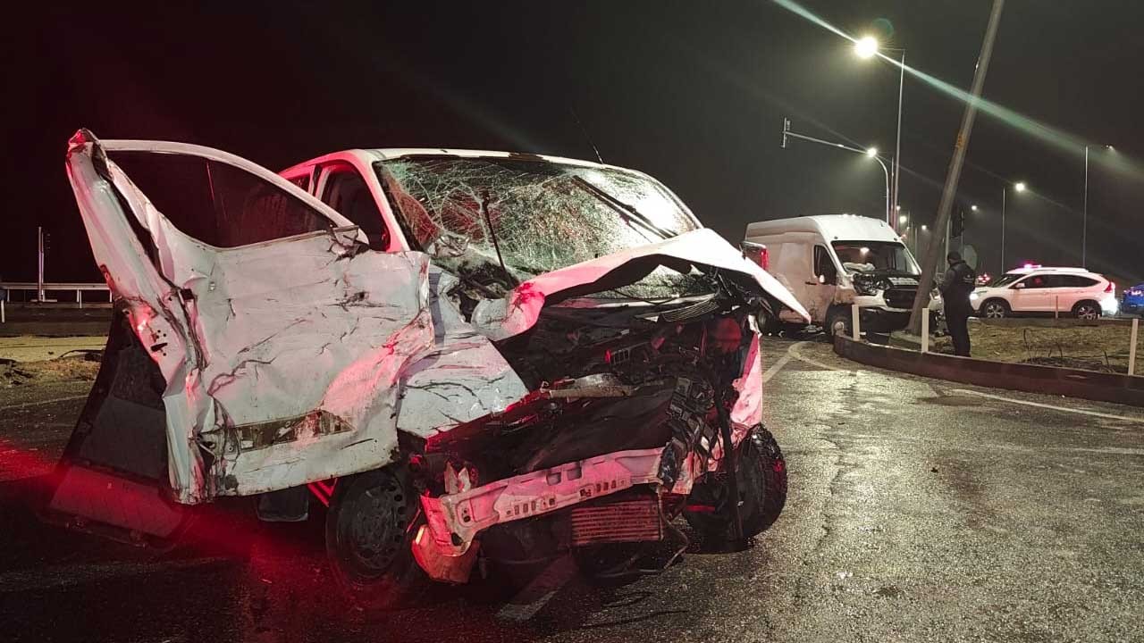 Adıyaman'da zincirleme trafik kazası! 5 kişi yaralandı