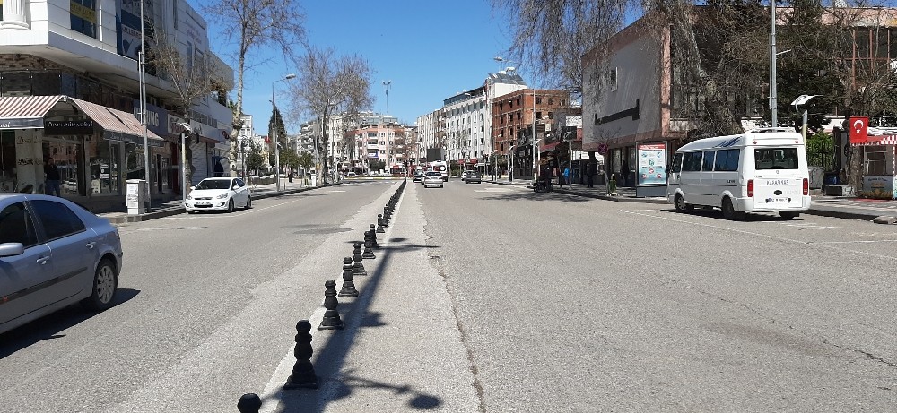 Adıyamanlılar ’korona’ ikazına uyuyor 
