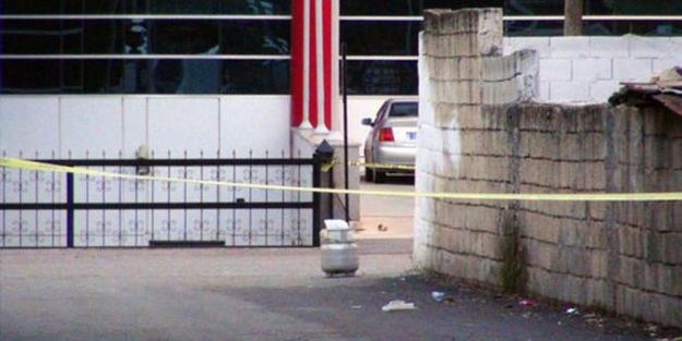 Adliyede bomba paniği