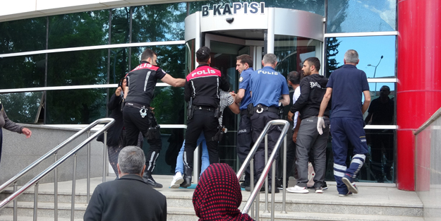 Adliyede hareketli anlar! 2. kattan atlayıp intihar etti