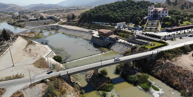 Adnan Menderes tarafından yaptırıldı... İşte 67 yıllık köprünün ilginç hikayesi