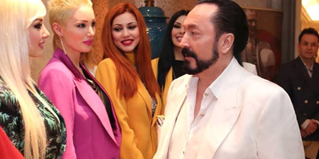 Adnan Oktar ve ekibi cezaevinde de ahlaksızlıklarına devam ediyor