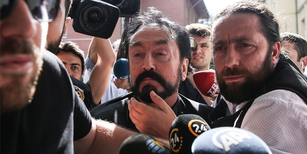 Adnan Oktar'ın kaçış planları deşifre oldu! Gizli geçitten geçerek...