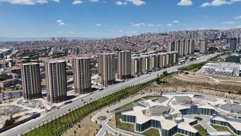 Adres Ankara Evleri'nin ikinci etabında teslim heyecanı yaşanıyor