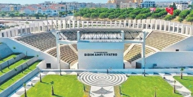 Adrese teslim tiyatroyu Kılıçdaroğlu açacak