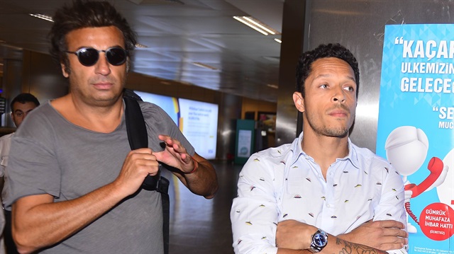 Adriano Correia Beşiktaş'a transferini anlattı