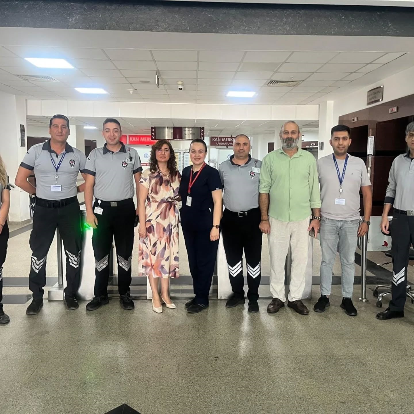 ADÜ Hastanesi Başhekimi Uysal hastalar ve hastane çalışanları ile bayramlaştı