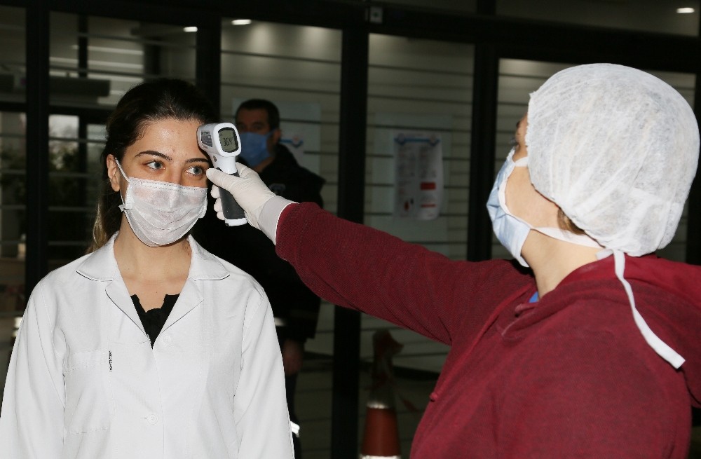 ADÜ Hastanesi Korona virüse karşı tedbirlerini sürdürüyor 