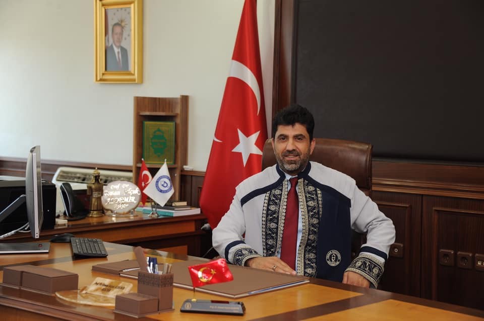 ADÜ Rektörü Aldemir, “Evlatlarına sahip çıkan annelerimizin arkasındayız” 