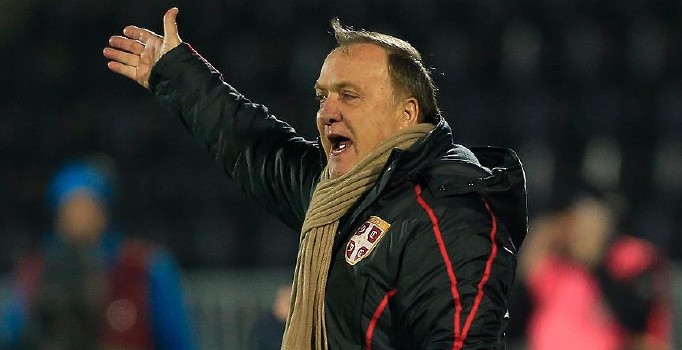 Advocaat 32 yıllık kariyerine 15 kez kupa sığdırdı