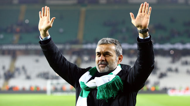 Advocaat devri bitti, Aykut Kocaman devri başlıyor!